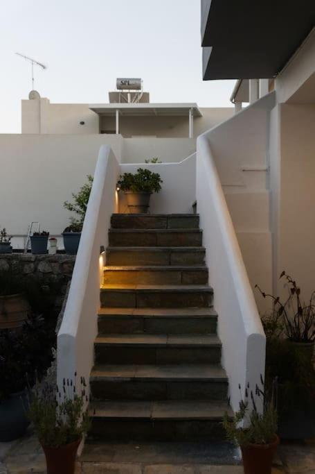 The Waves Apartment Monodhéndrion Exterior photo